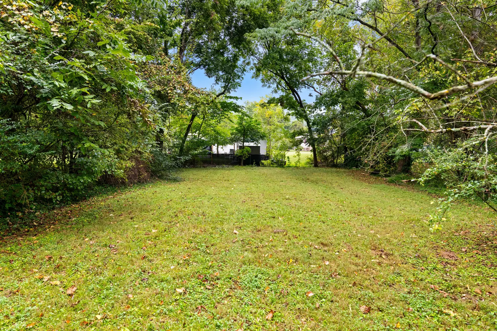 226 E Main St