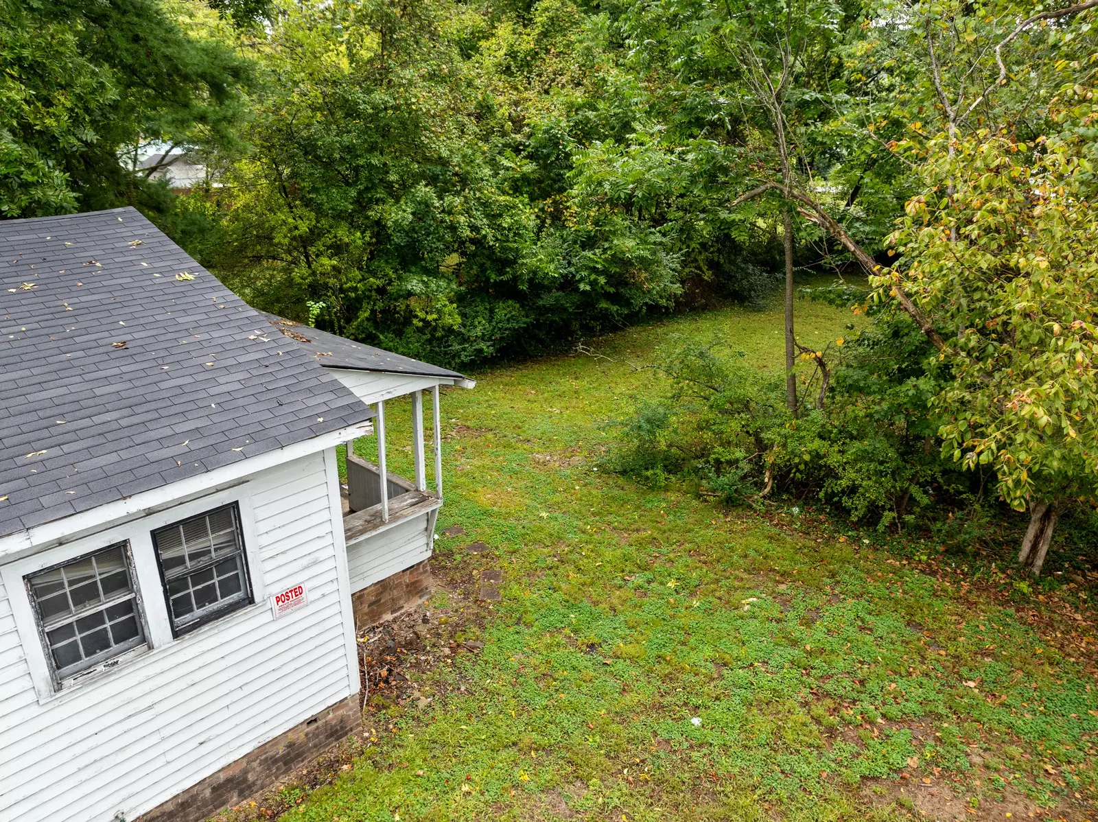 226 E Main St