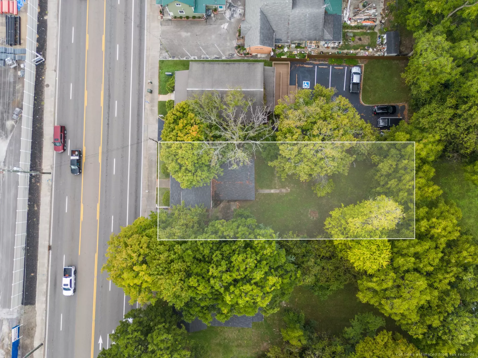 226 E Main St