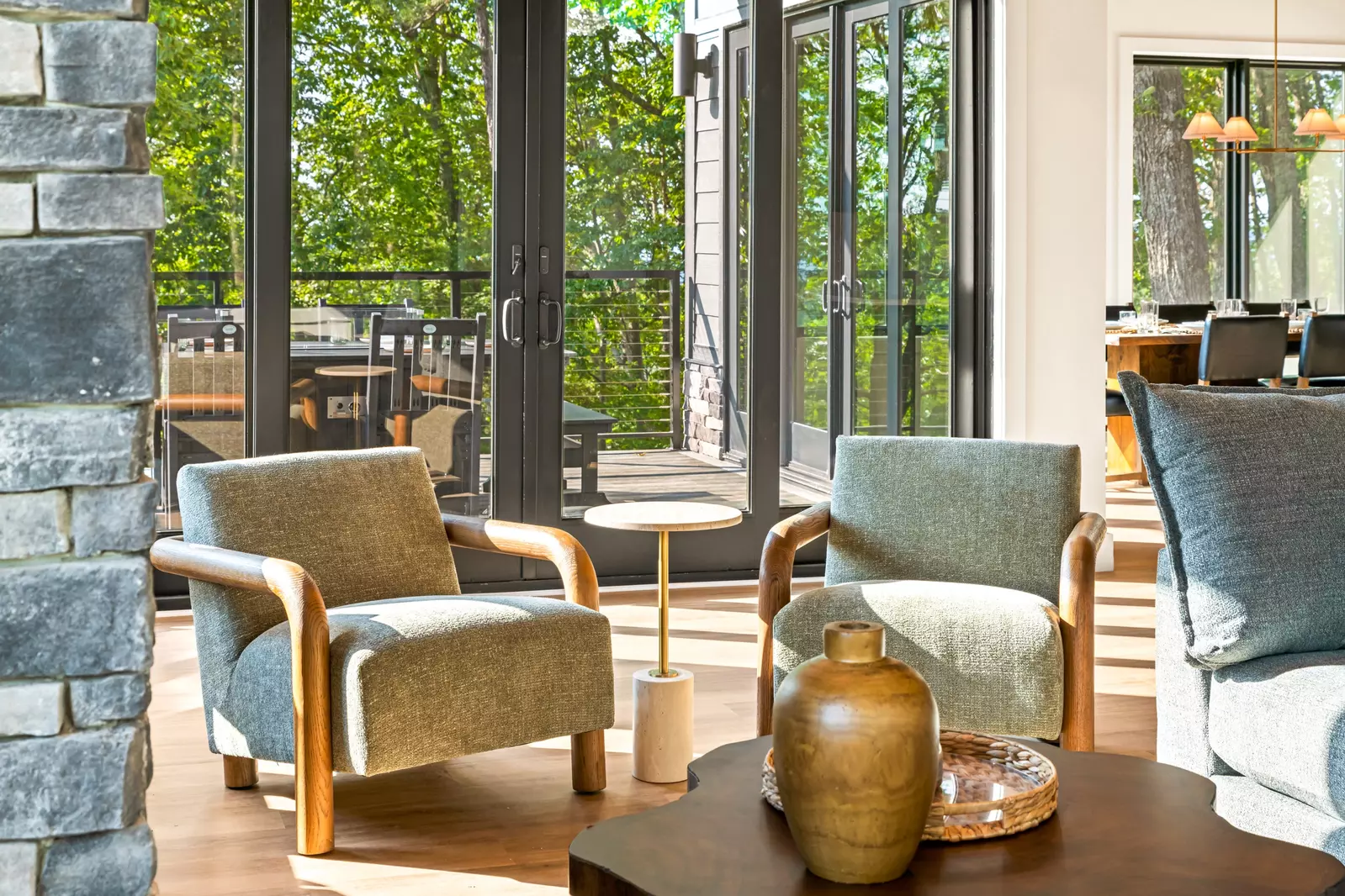 3819 Heavens View Lane