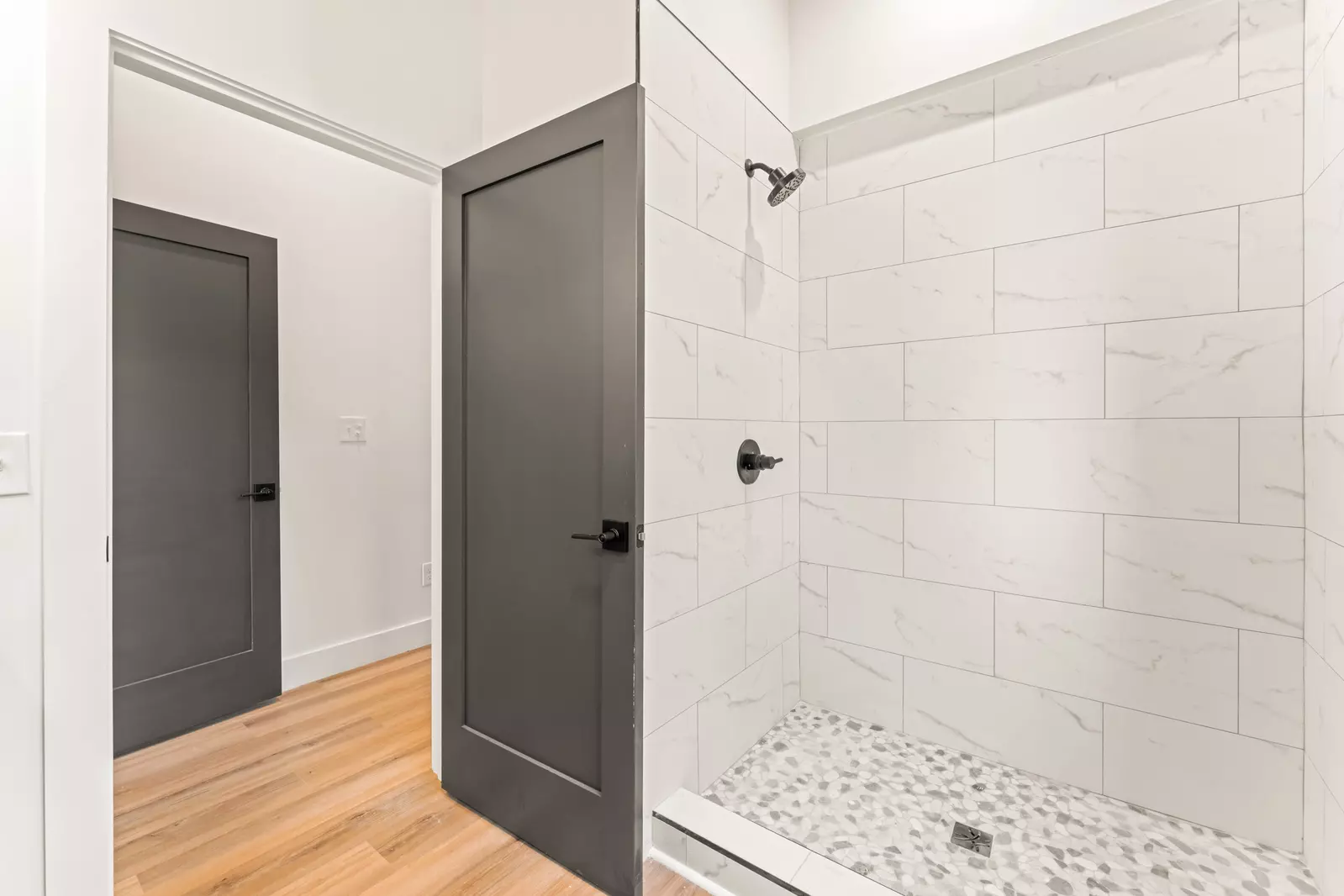 3819 Heavens View Lane