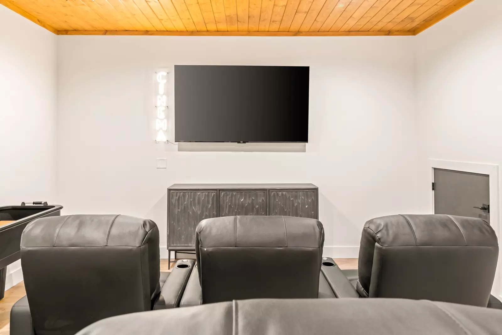 3819 Heavens View Lane