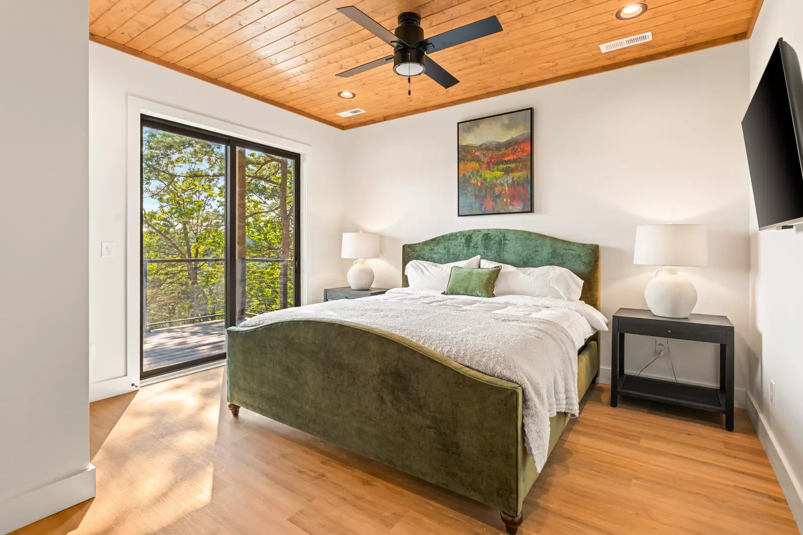 3819 Heavens View Lane