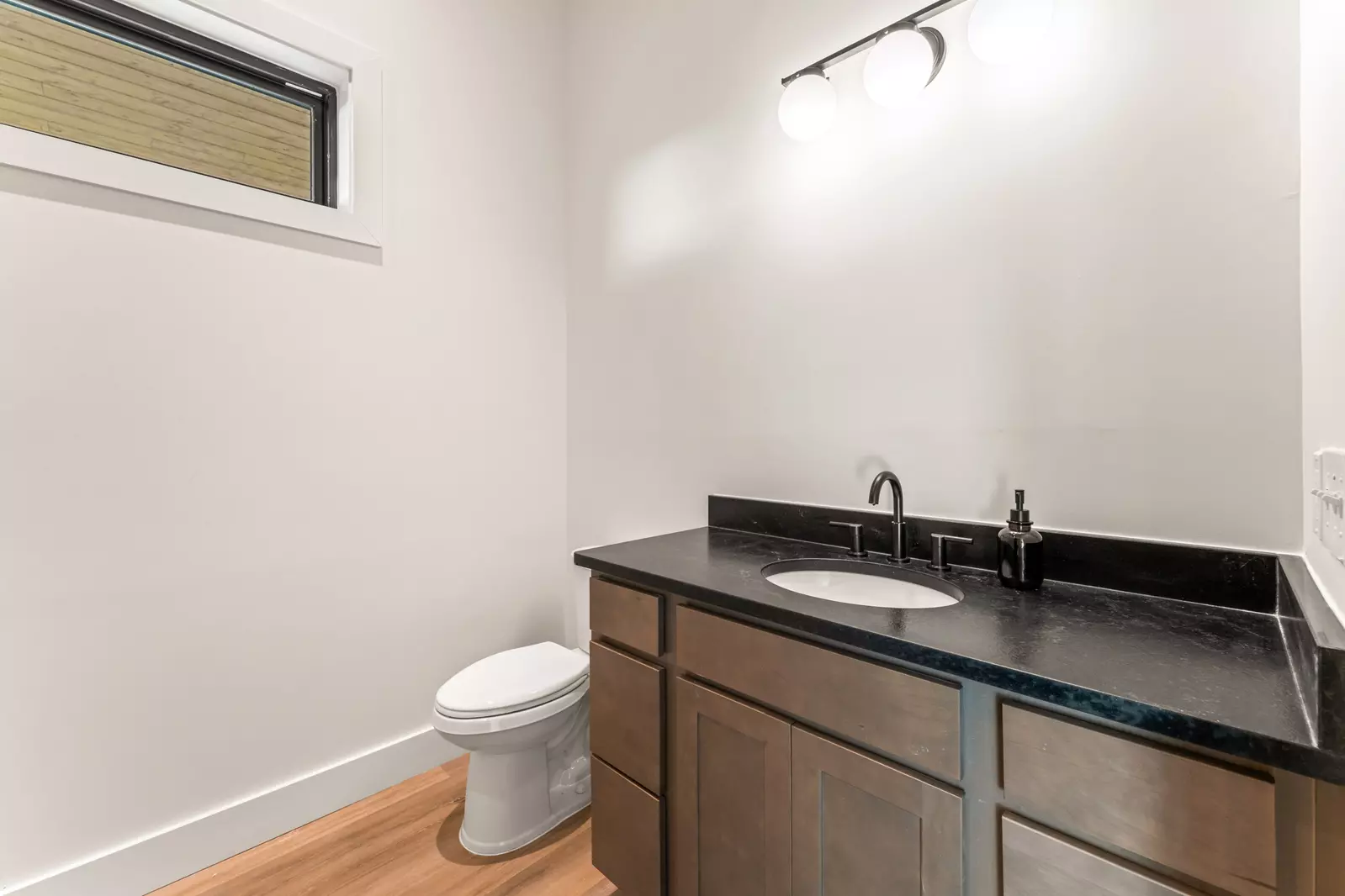 3819 Heavens View Lane