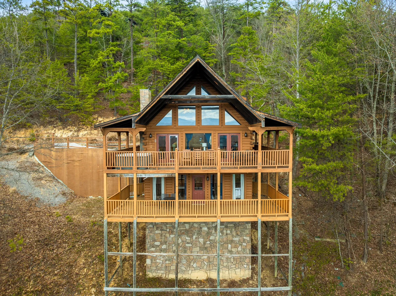 1910 E Mountain View Way