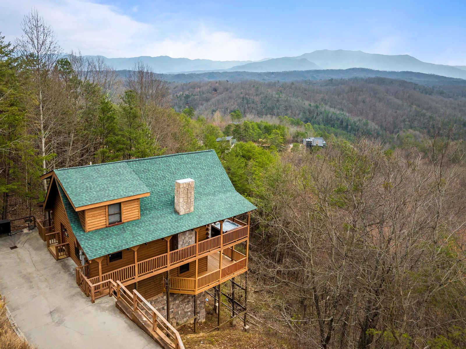 1910 E Mountain View Way