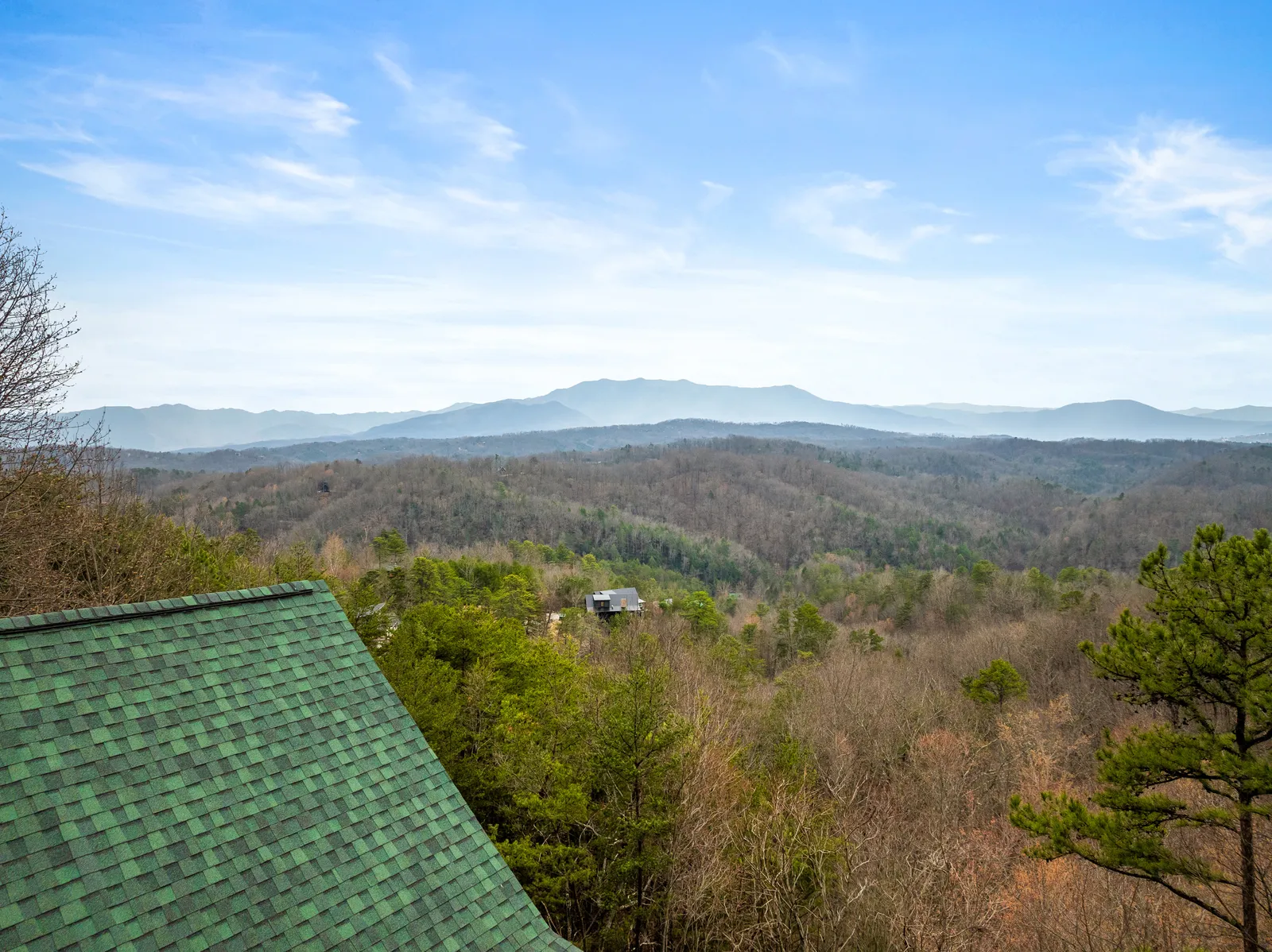 1910 E Mountain View Way