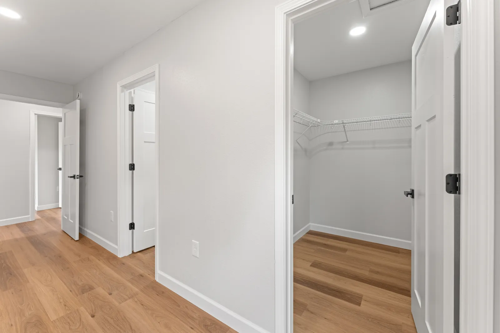 4317 Newport Highway