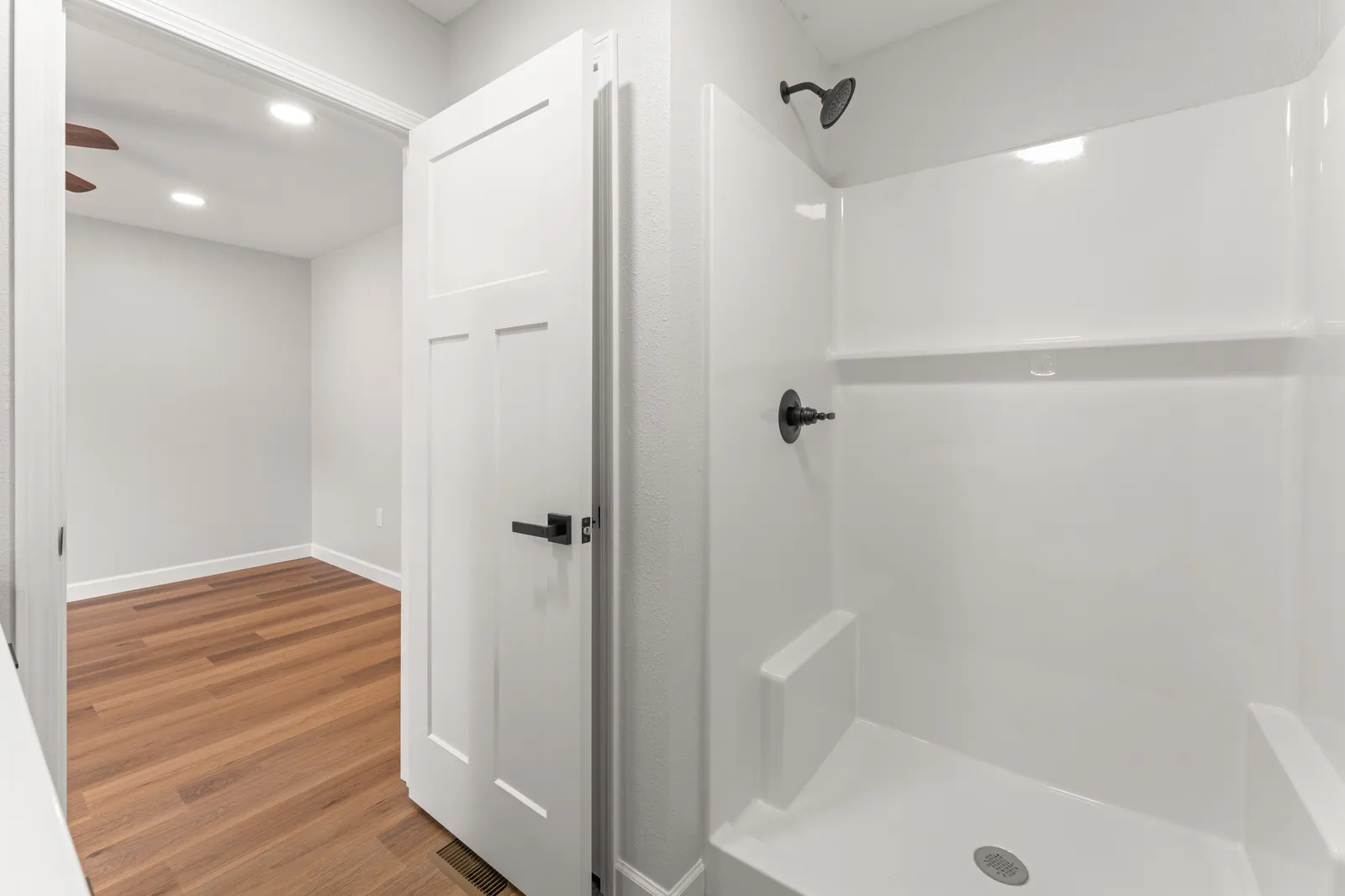 4317 Newport Highway