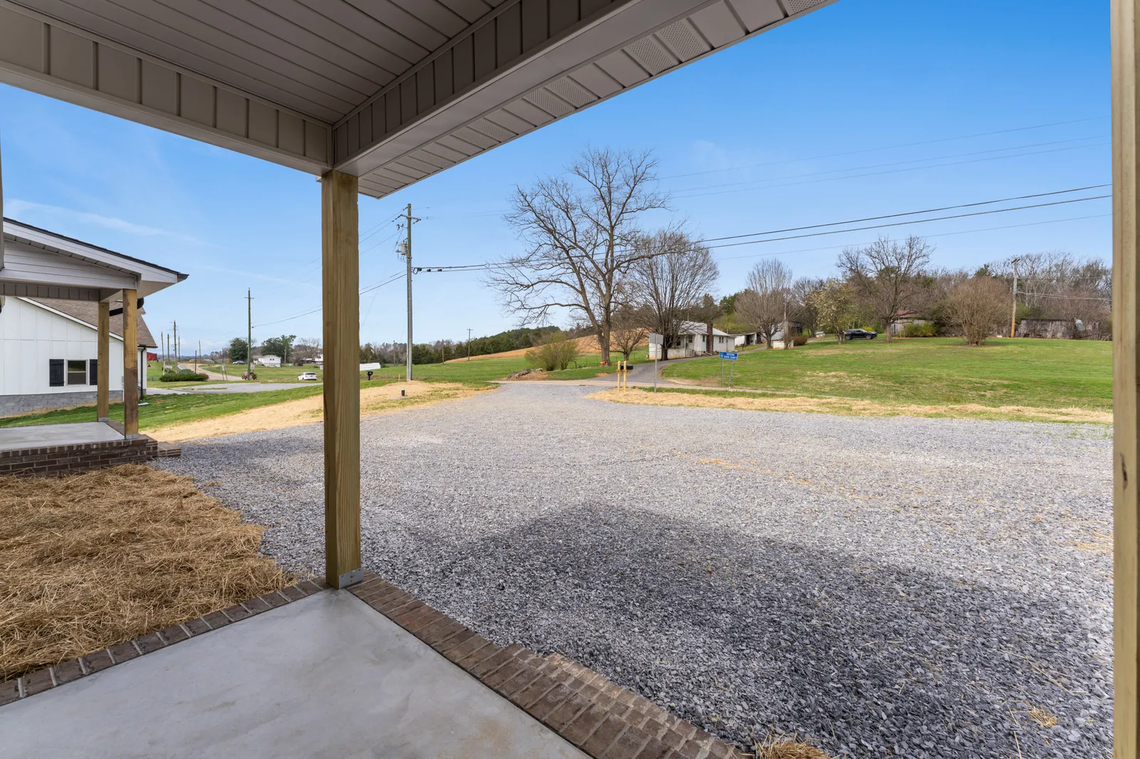 4317 Newport Highway