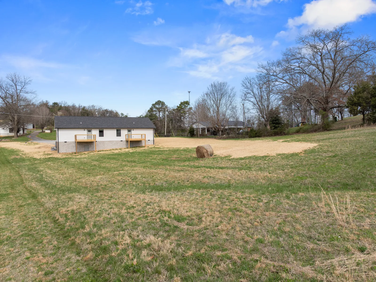 4317 Newport Highway