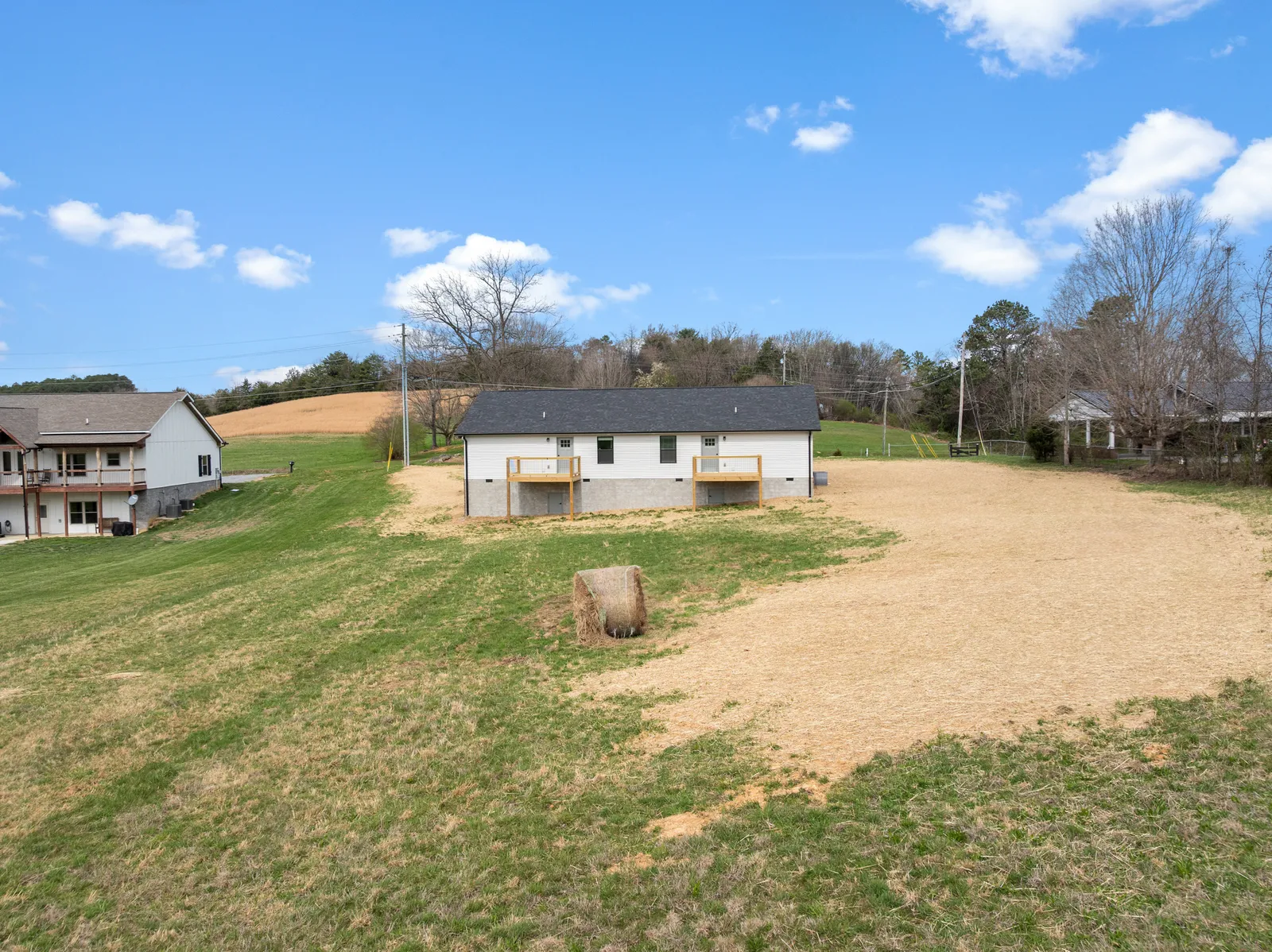 4317 Newport Highway