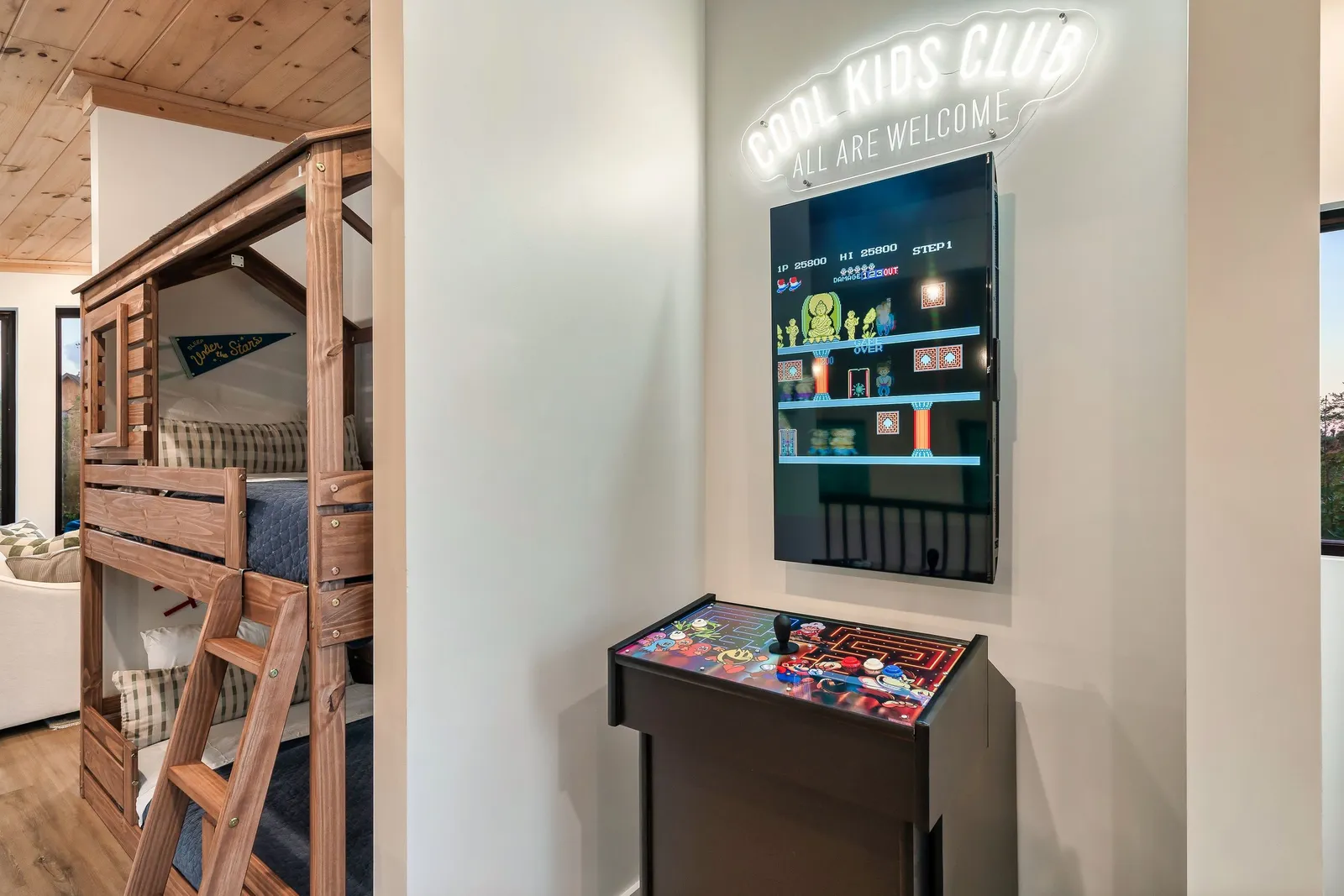 1665 Paulas Huskey Circle