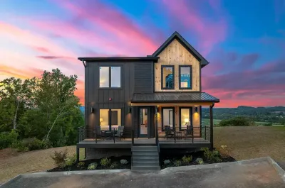 1405 Reedmont Way cabin in Sevierville TN