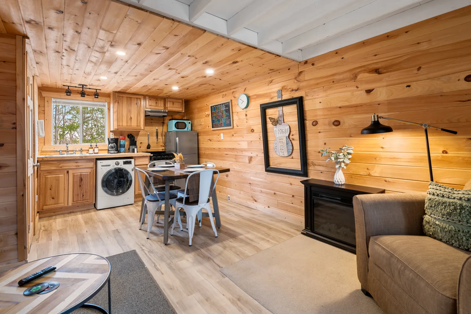 1638 S Mountain View Road