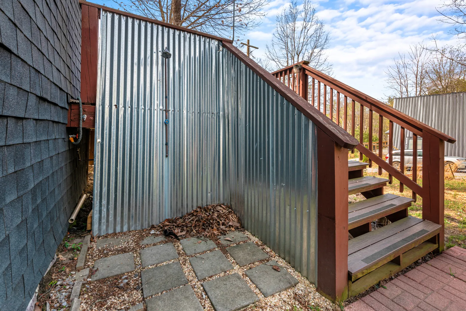 1638 S Mountain View Road