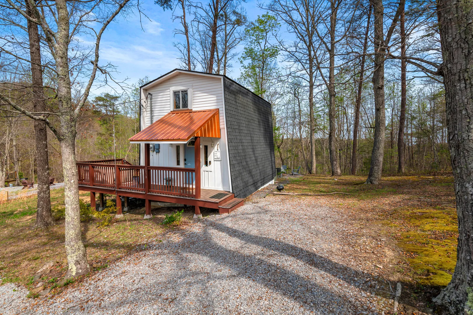 1638 S Mountain View Road