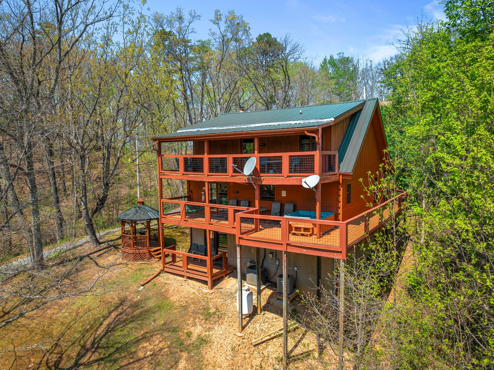 1855 Spring Hill Drive