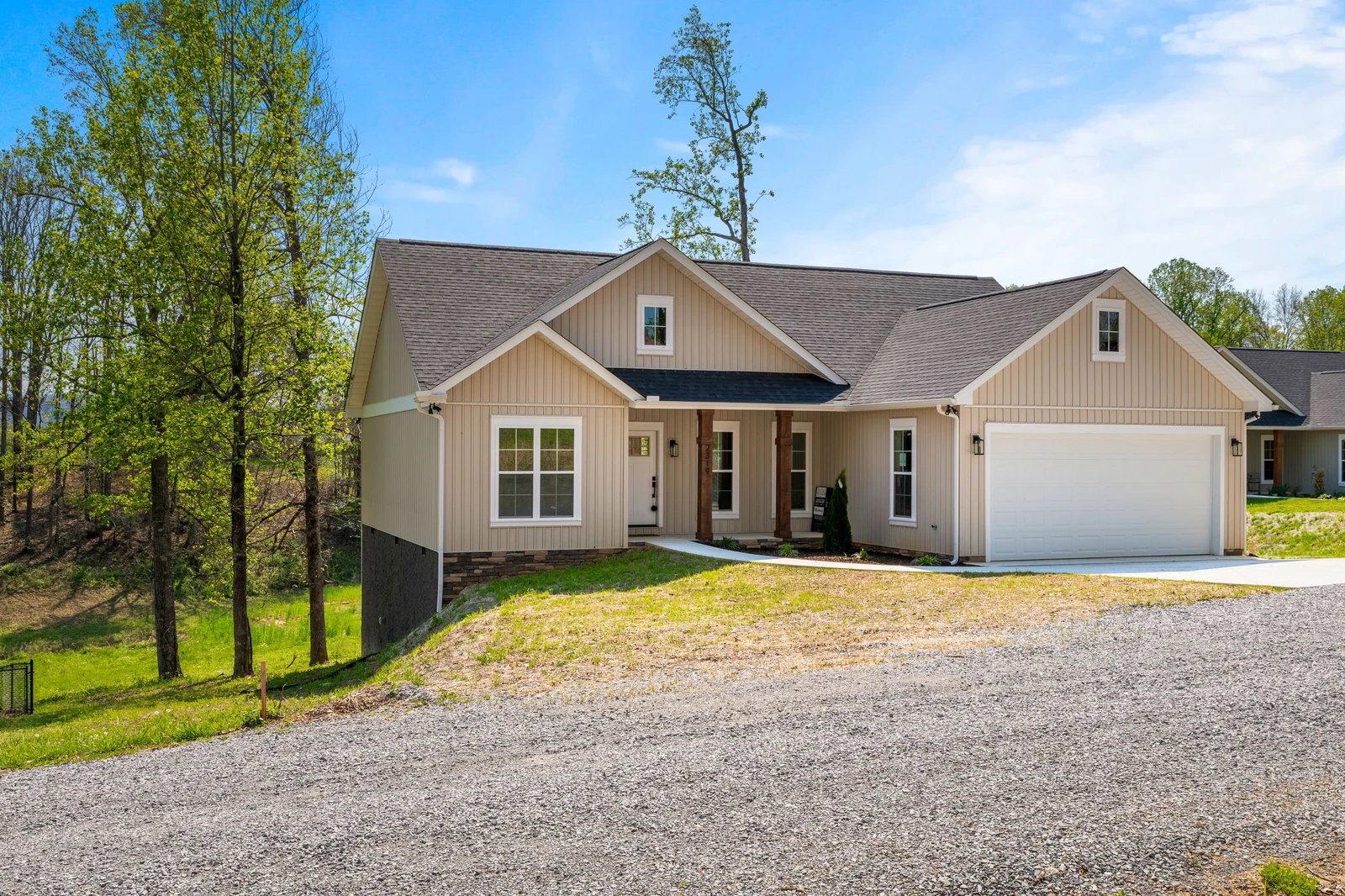 2319 Geraldine Way