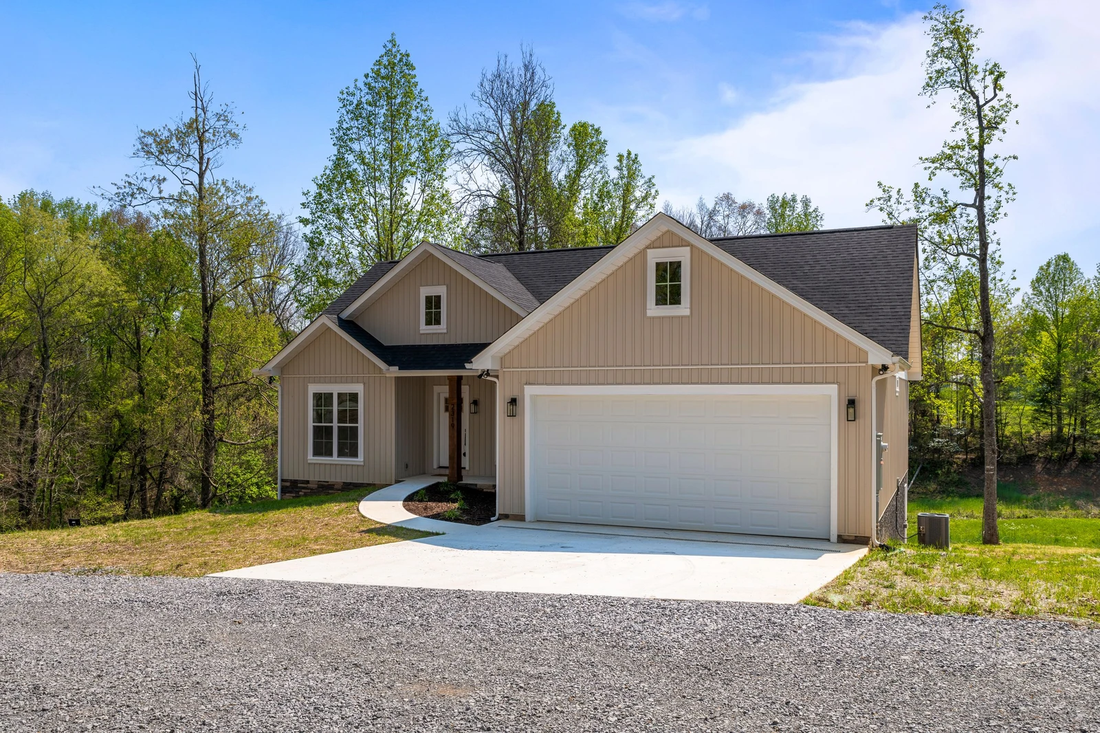 2319 Geraldine Way