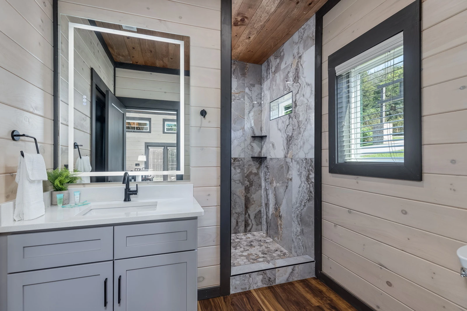 984 Goose Gap Road 9