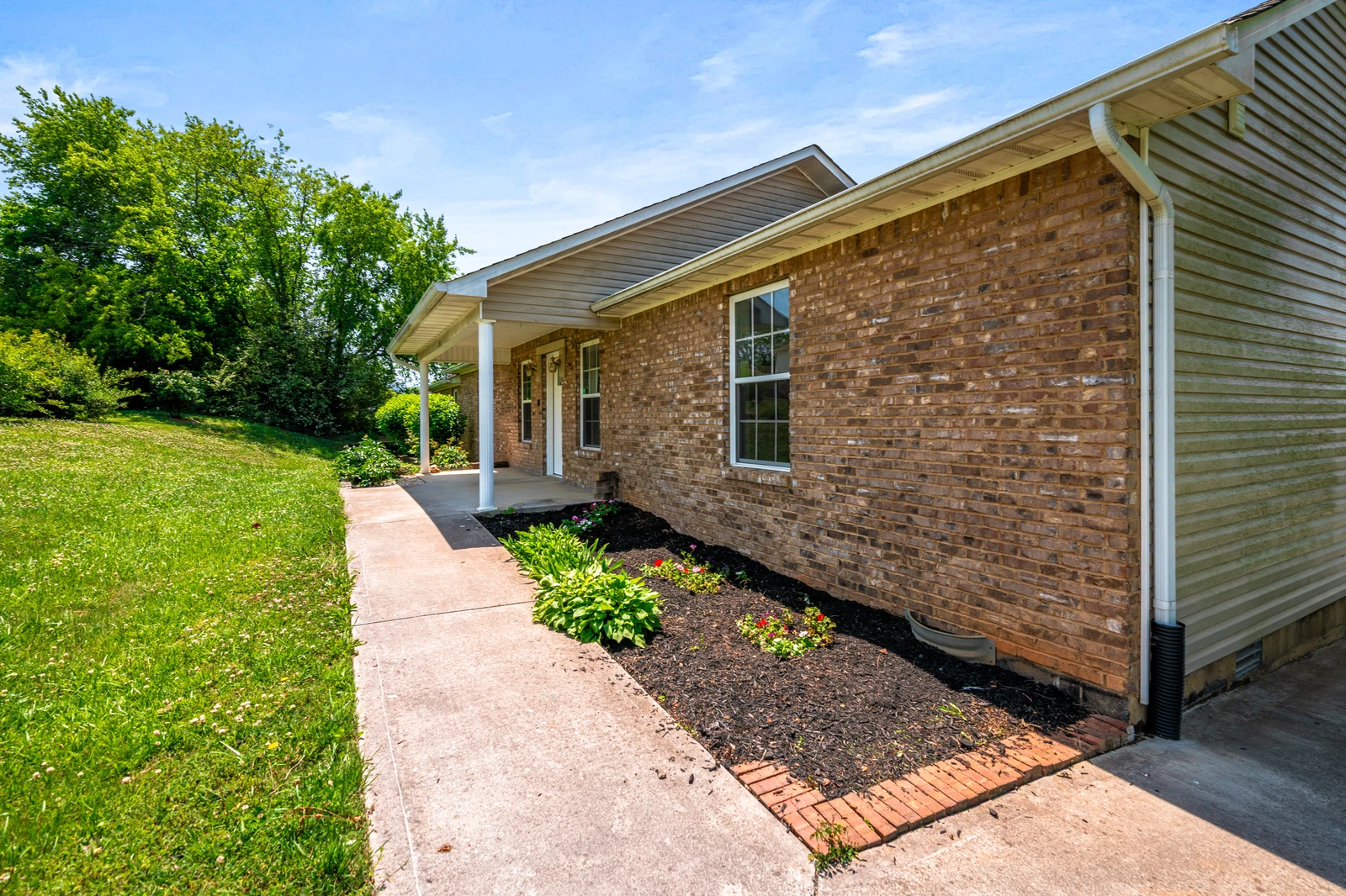 1503 Cloverdale Court