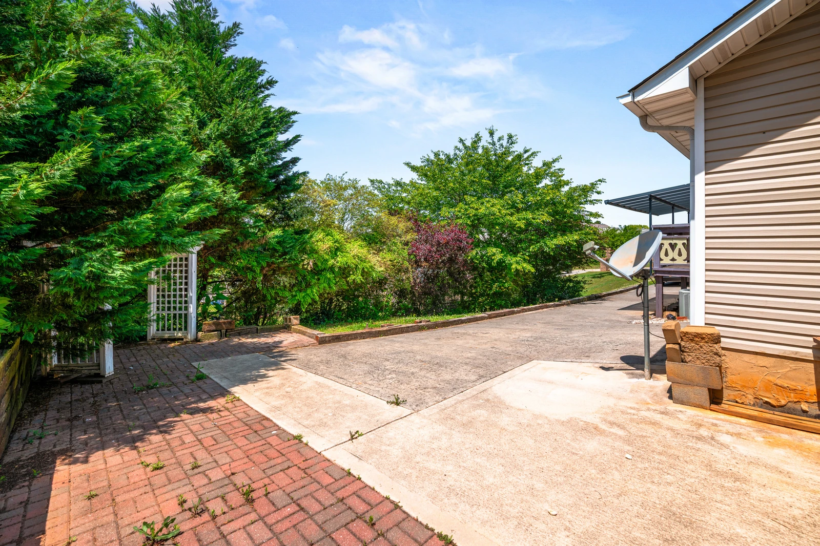 1503 Cloverdale Court