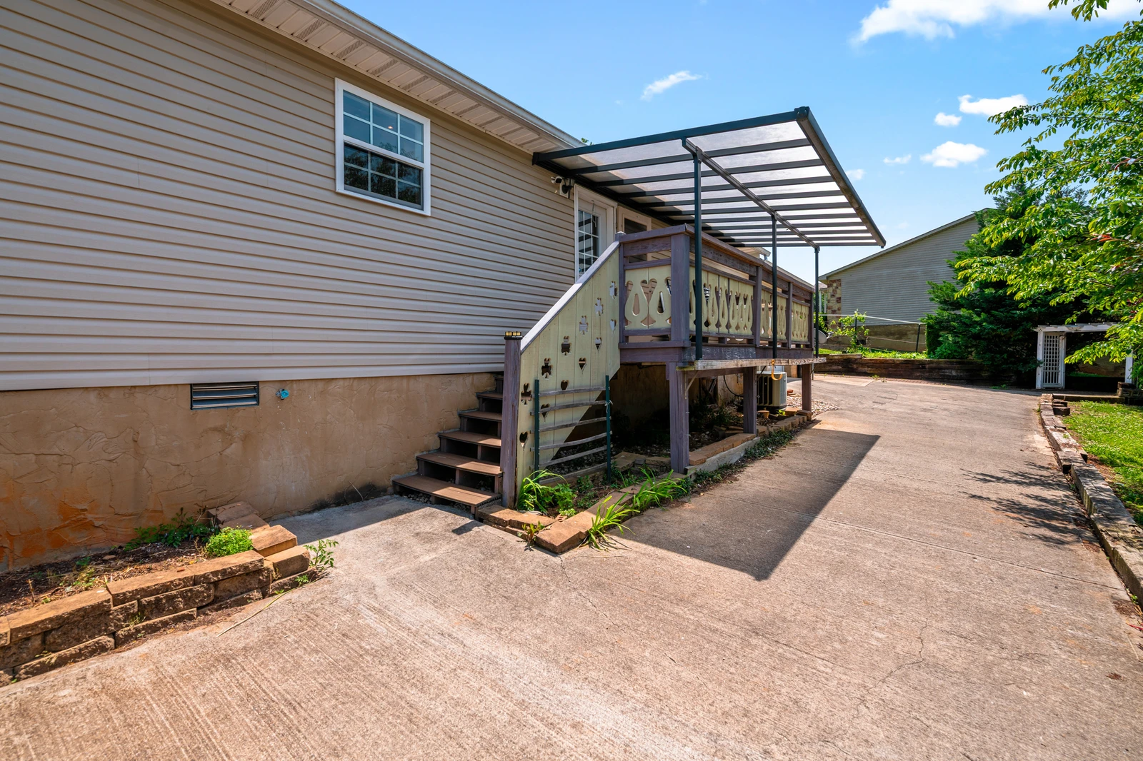 1503 Cloverdale Court