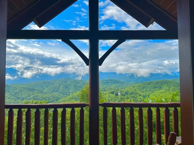 gatlinburg cabin with mountain views