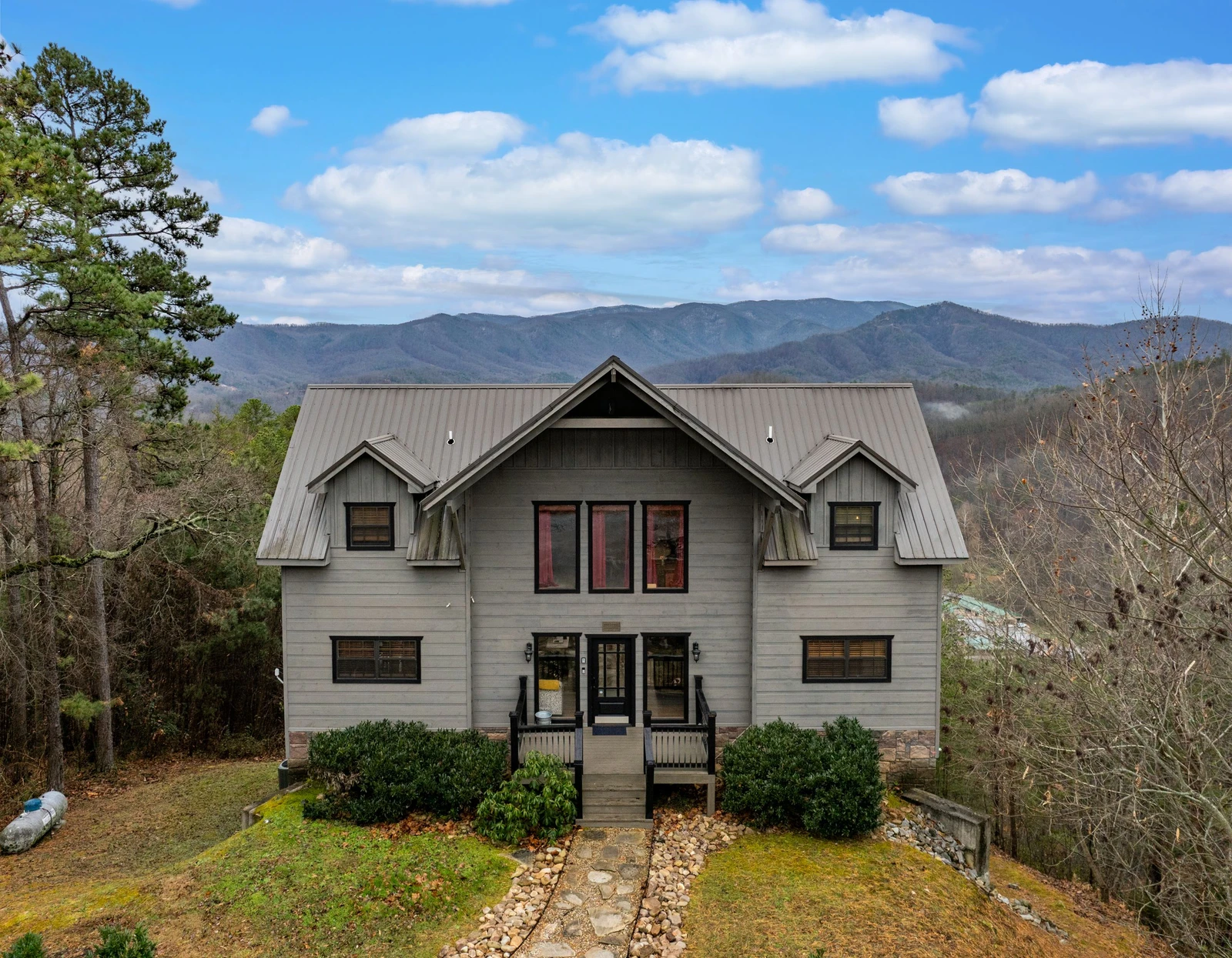 1118 Eagle Pointe Way