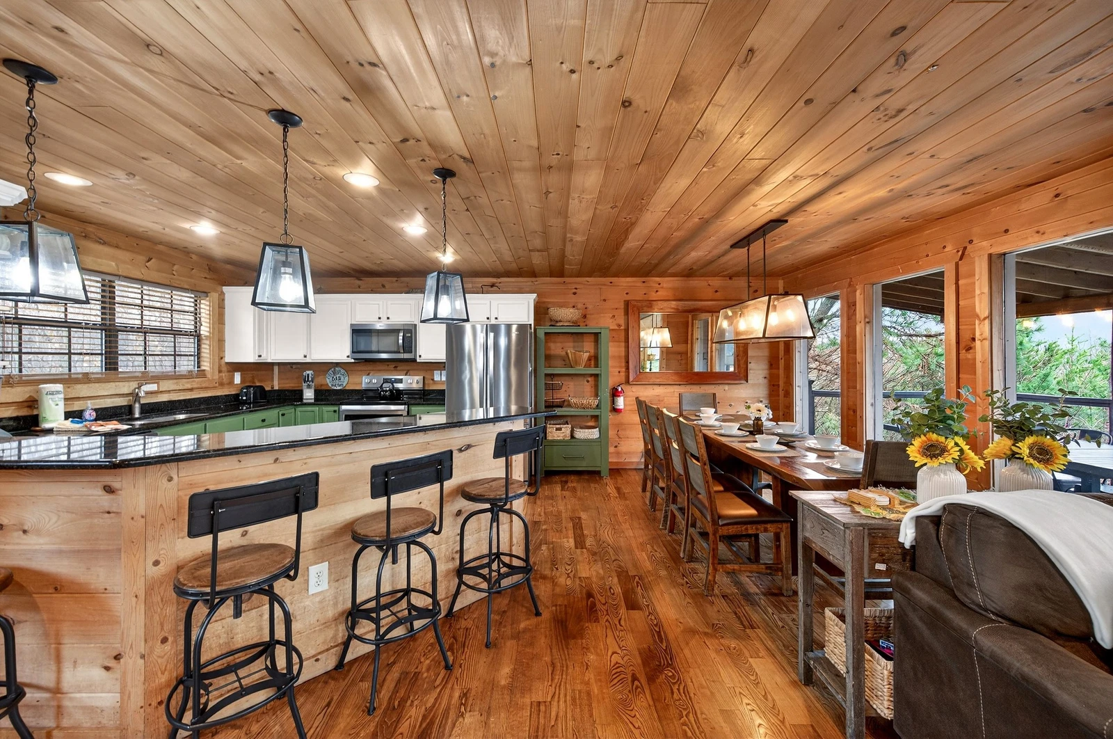 1118 Eagle Pointe Way