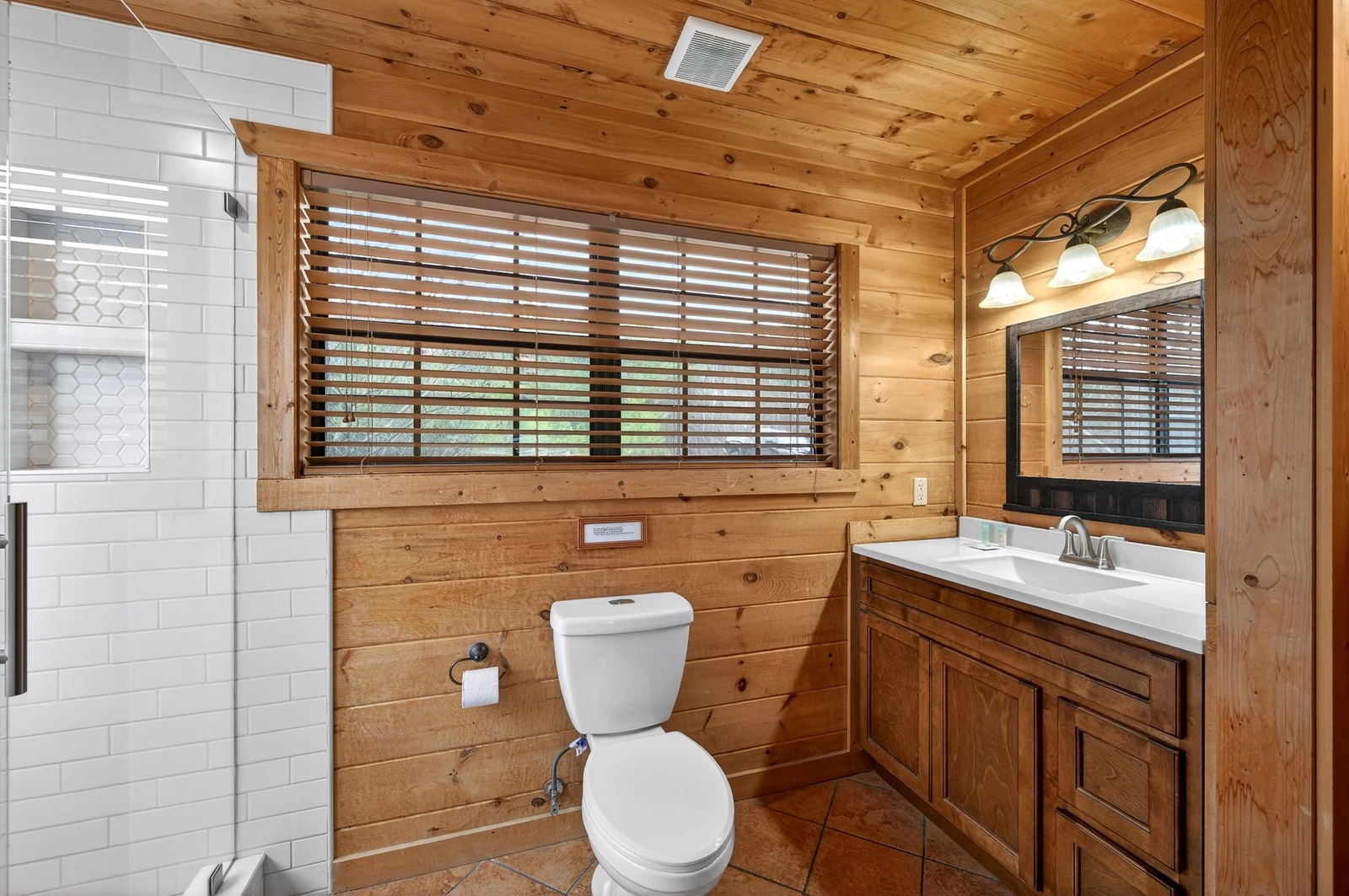 1118 Eagle Pointe Way