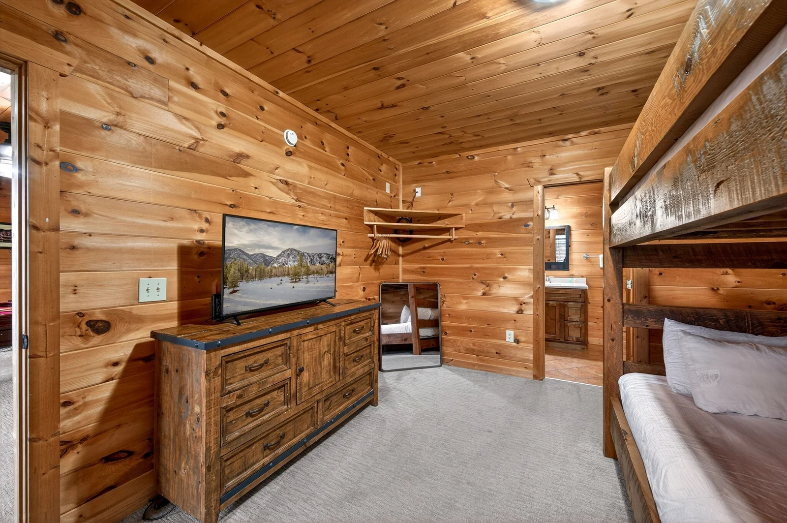 1118 Eagle Pointe Way