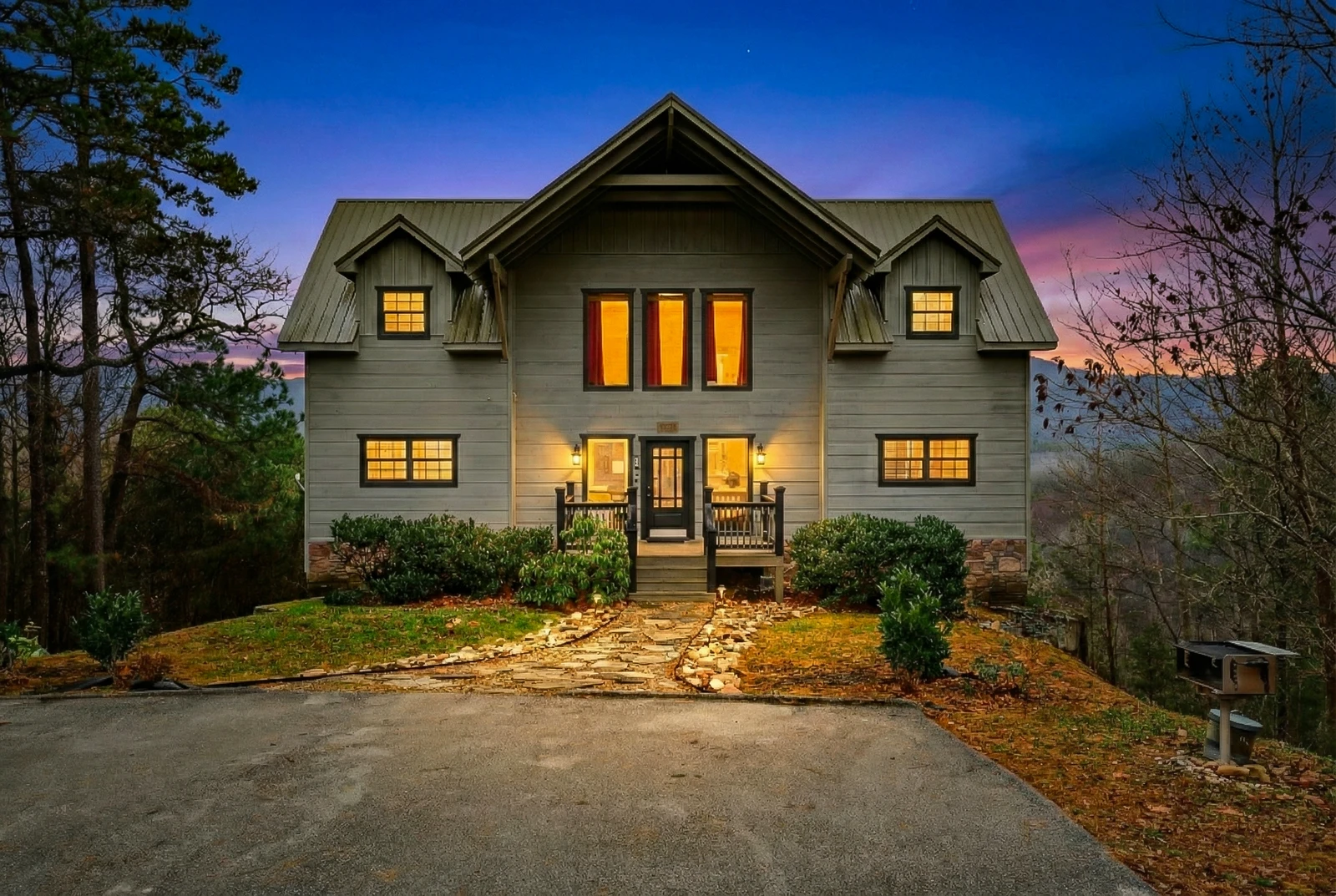 1118 Eagle Pointe Way