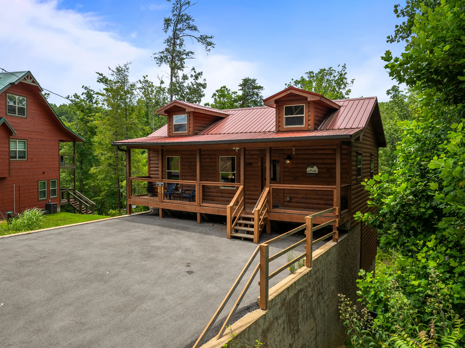 1533 Bear Valley Rd