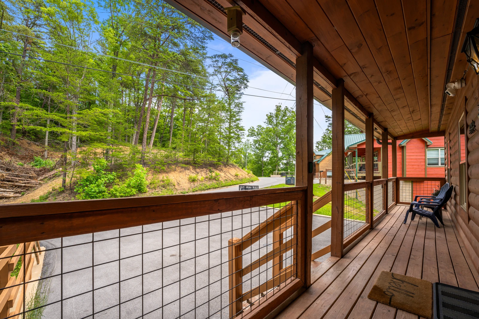 1533 Bear Valley Rd