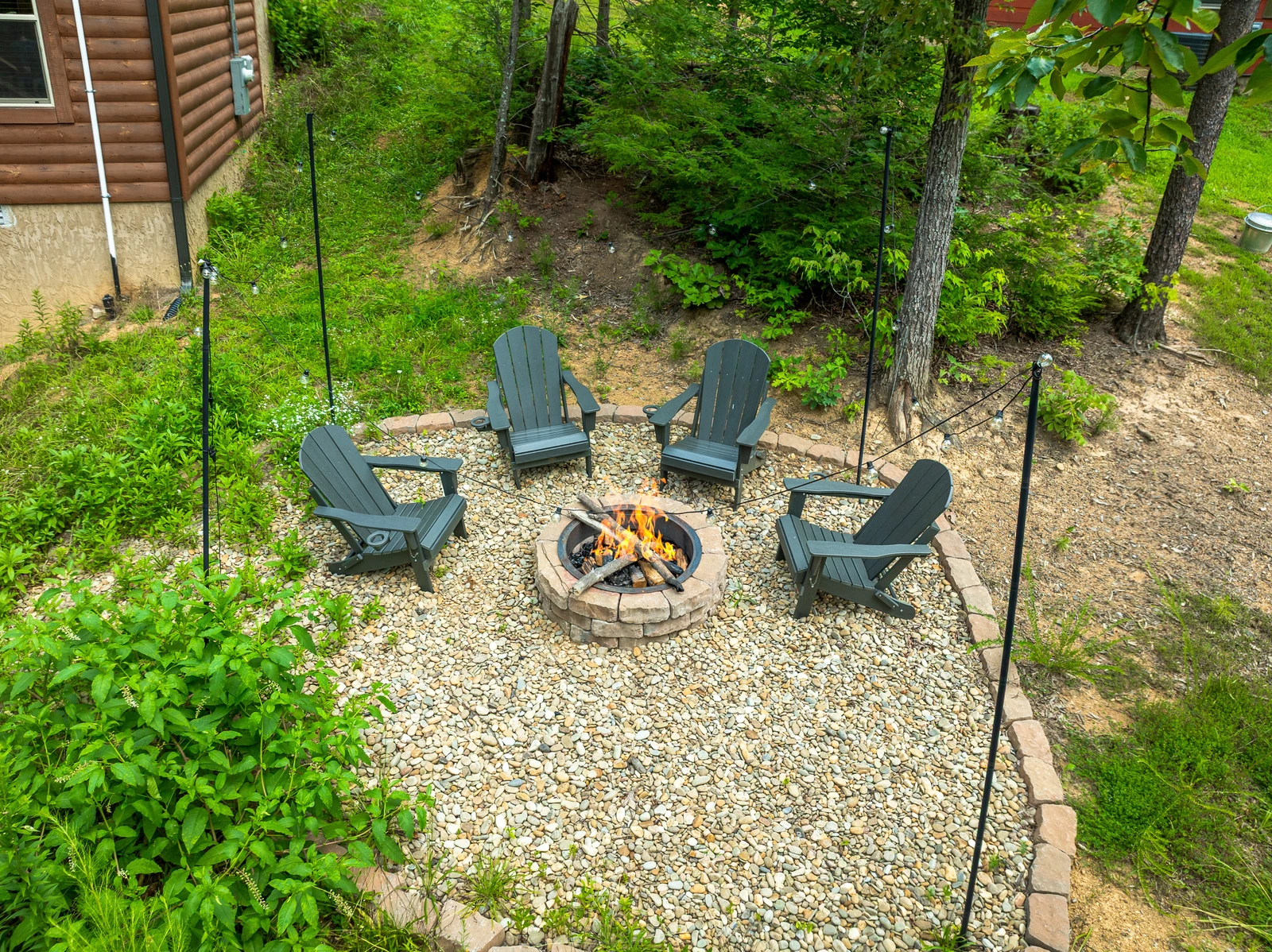 1533 Bear Valley Rd