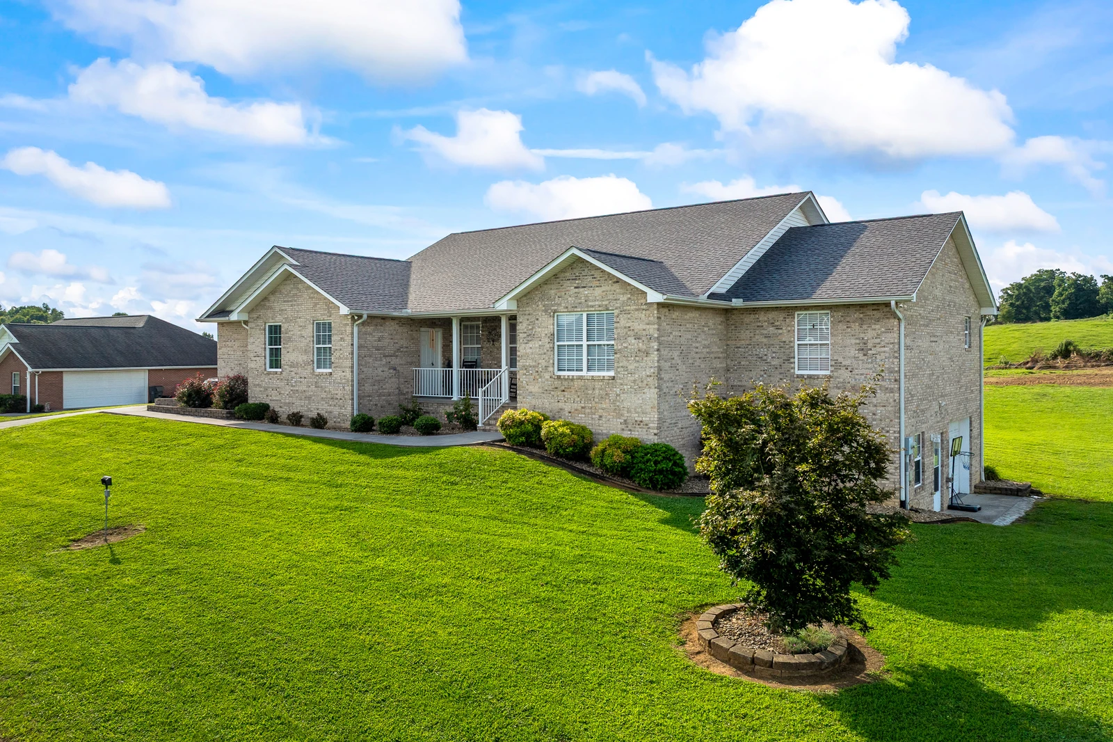1429 Alum Cave Cove
