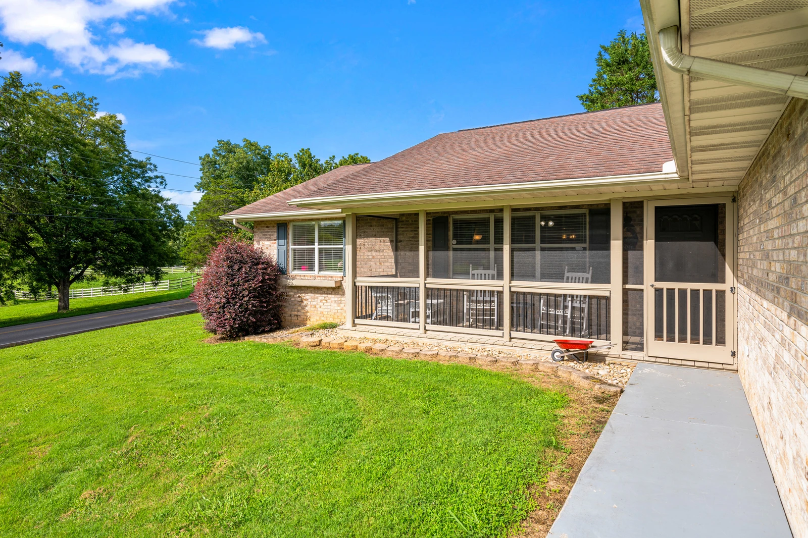 1301 Snappwood Dr