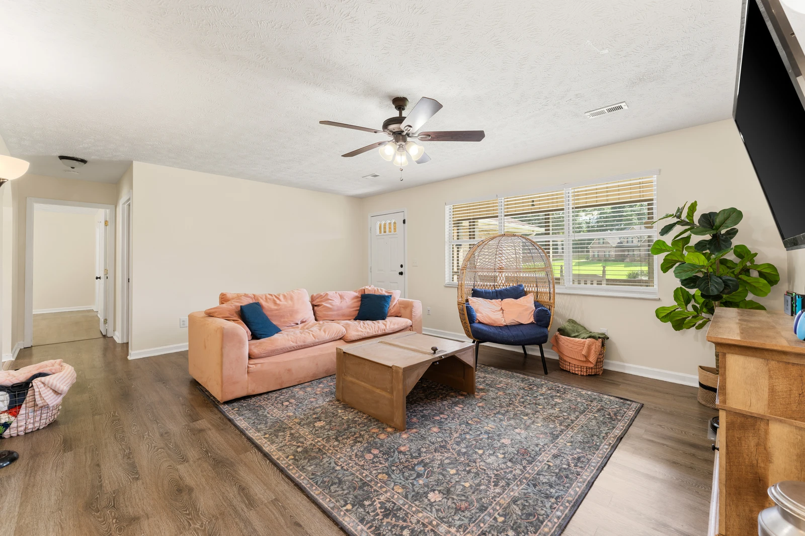 1301 Snappwood Dr