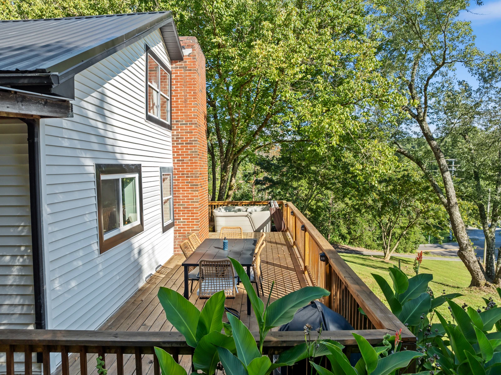 2059 Upper Middle Creek Road