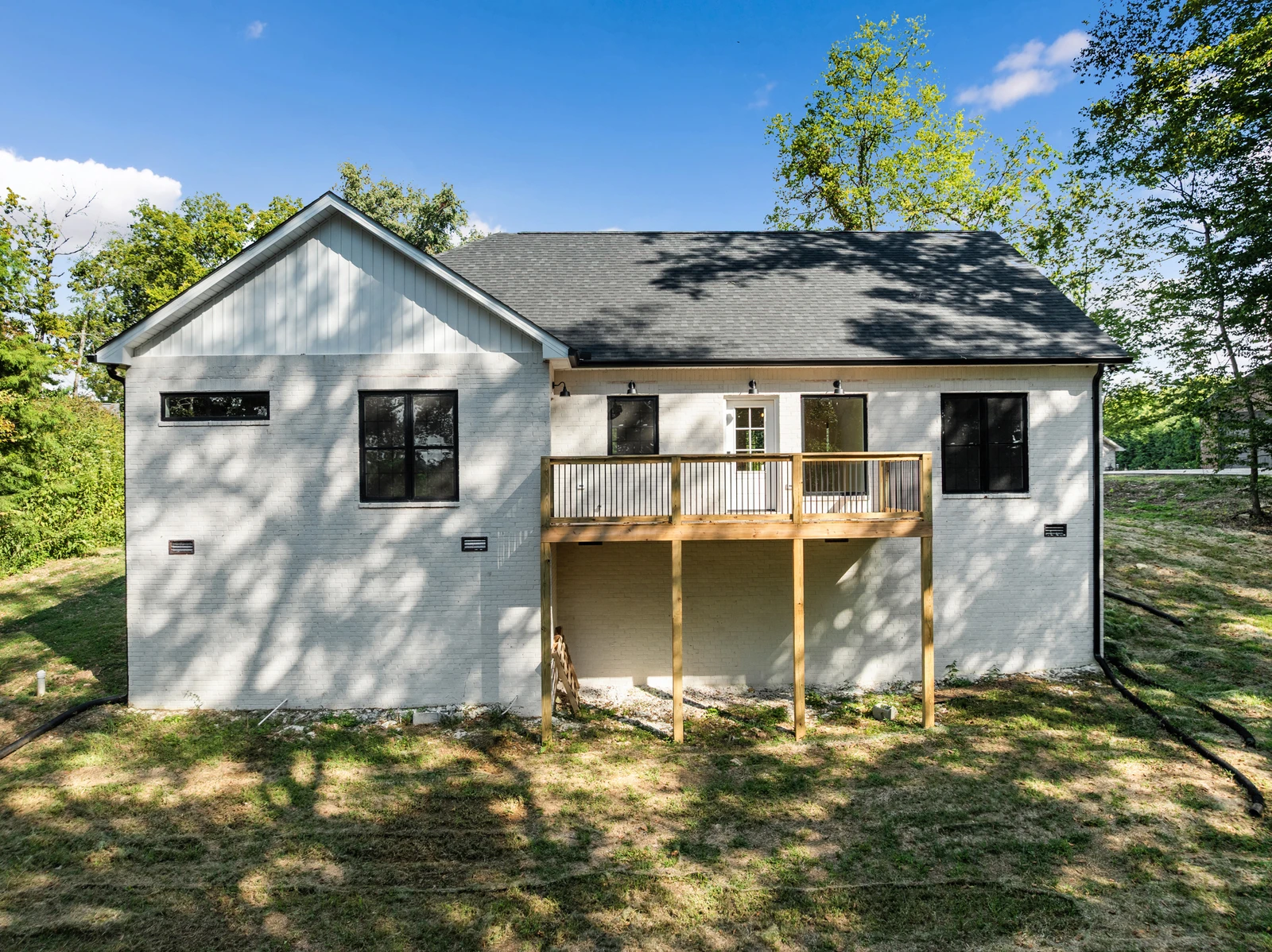 1430 Beechtop Ln