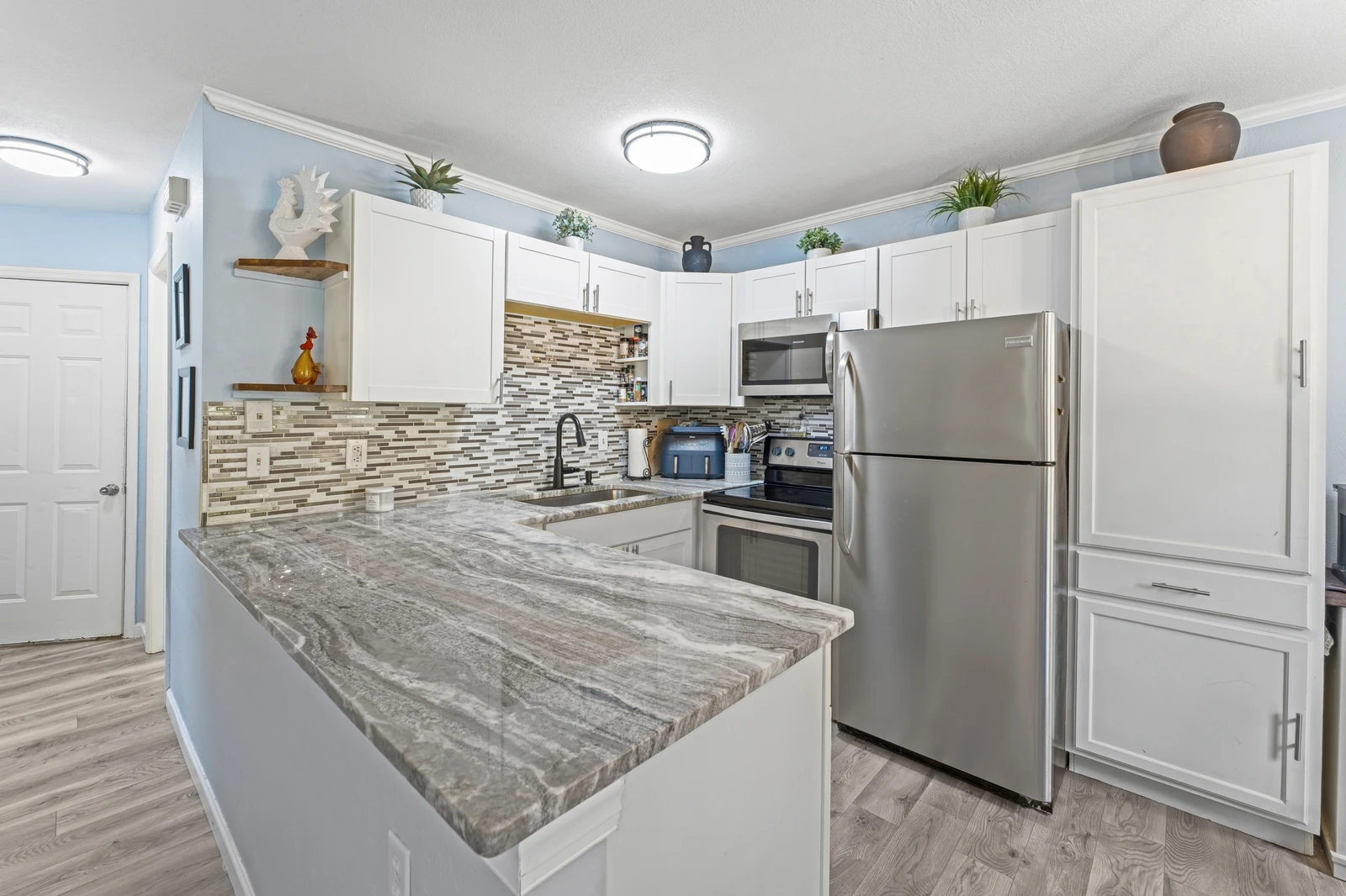 1315 Mountain Meadows Way