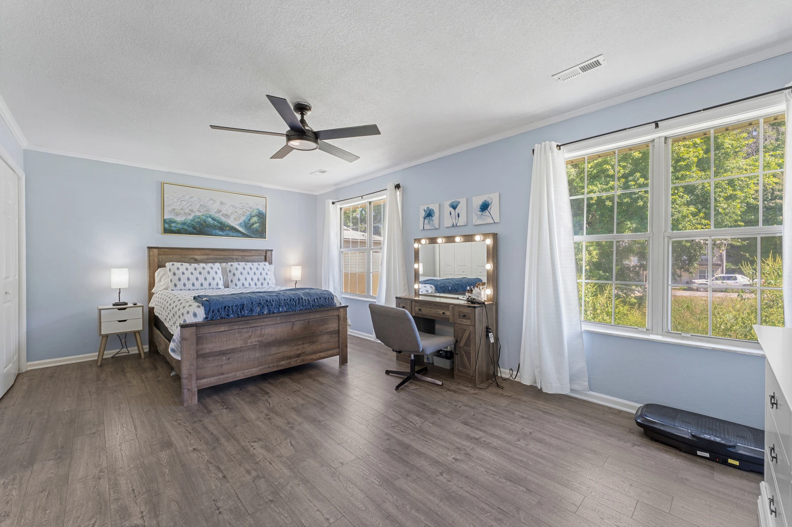 1315 Mountain Meadows Way