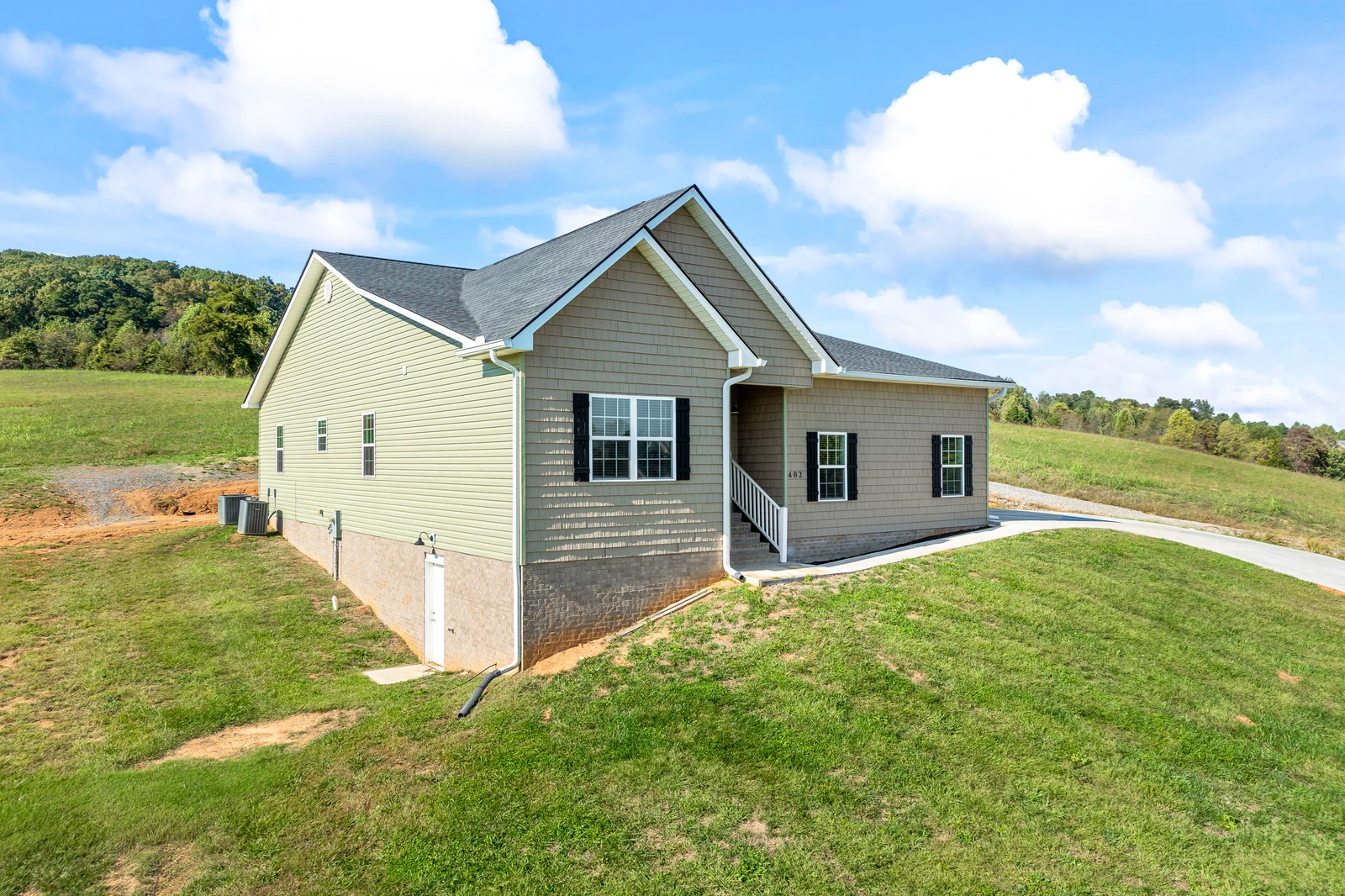 402 Sunrise Ridge Dr