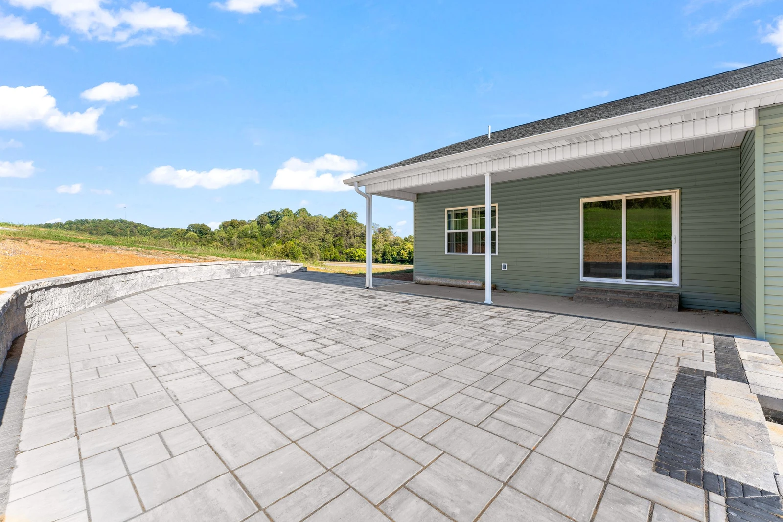 402 Sunrise Ridge Dr