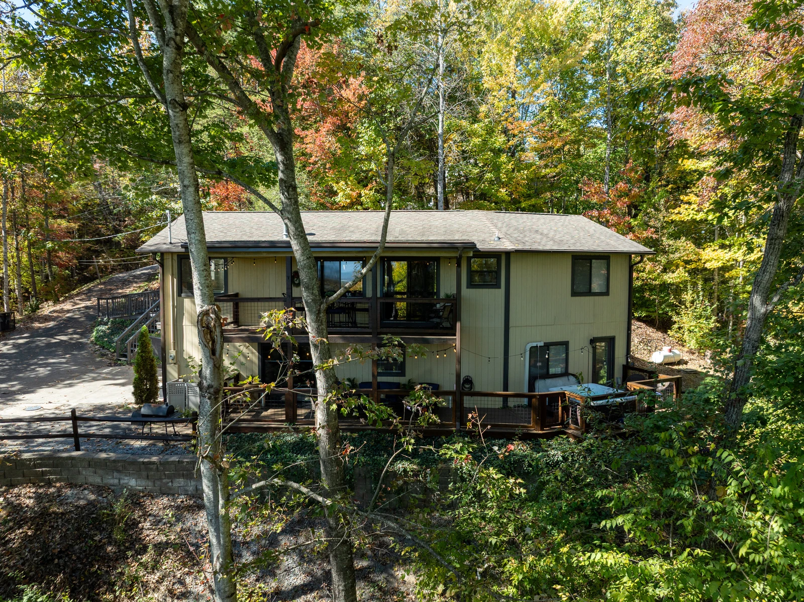 742 Lloyd Huskey Rd
