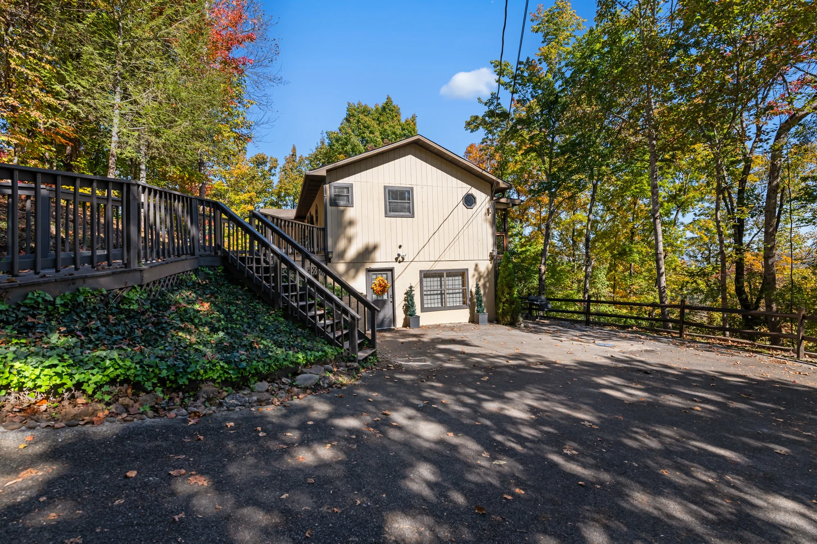 742 Lloyd Huskey Rd